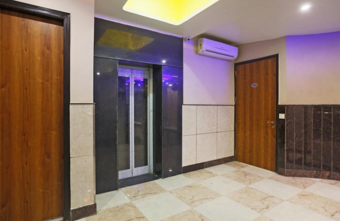 Hotel Amour By Rpi New Delhi Exterior photo